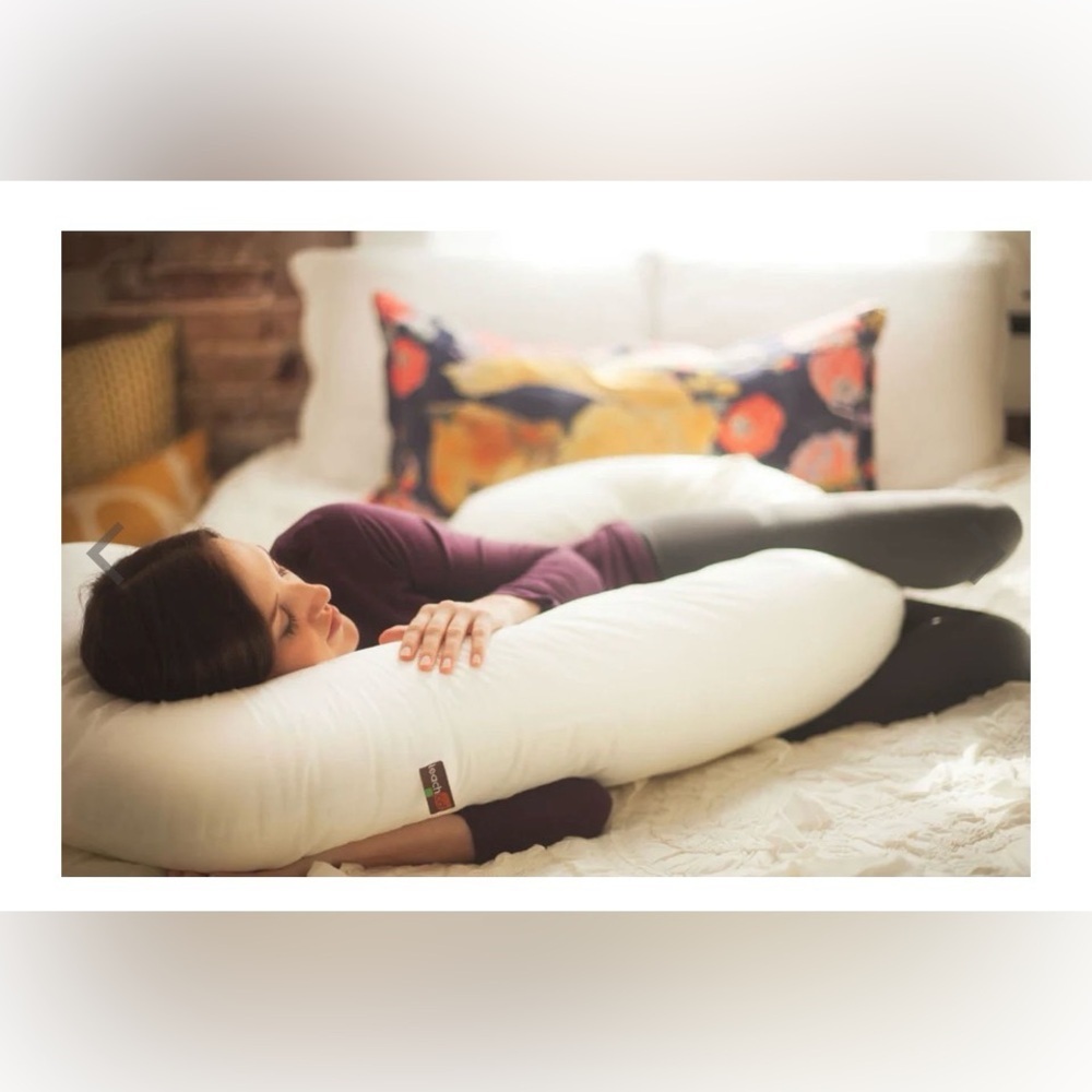 Leachco Snoogle Pregnancy Comfort Pillow with case and new cover